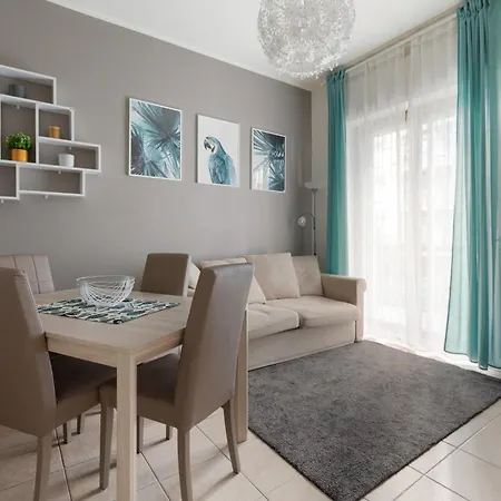 Apartman Guesthost - M1 Gambara Balcony Milánó