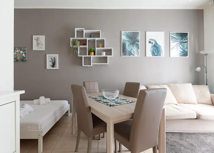 Guesthost - M1 Gambara Balcony Apartament