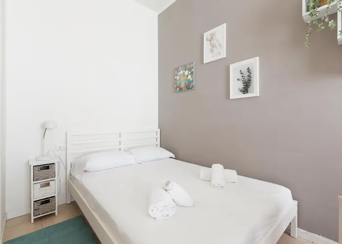 Guesthost - M1 Gambara Balcony * Mailand