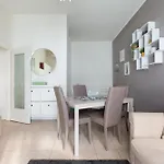 Διαμέρισμα Guesthost - M1 Gambara Balcony Μιλάνο
